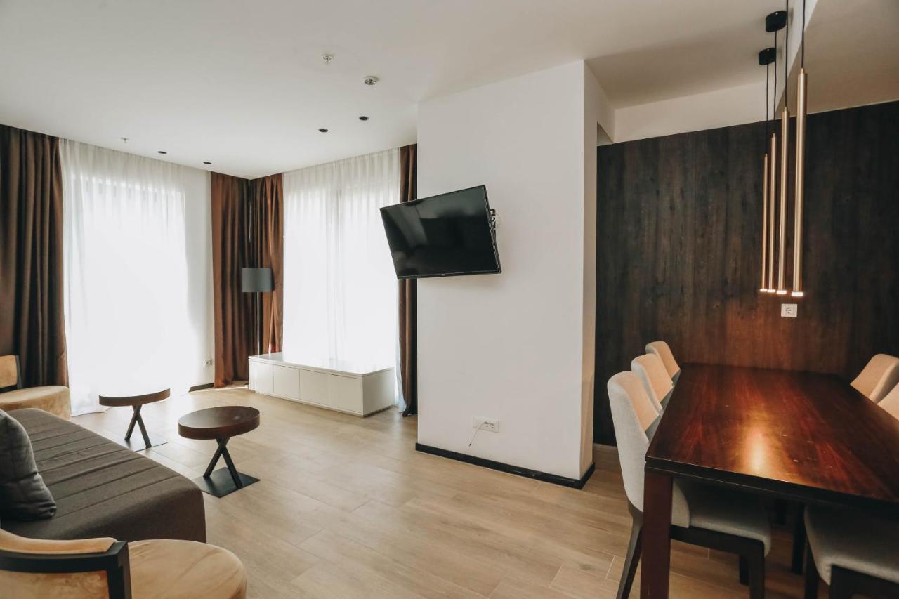 Apartment Beachfront Luxury Budva