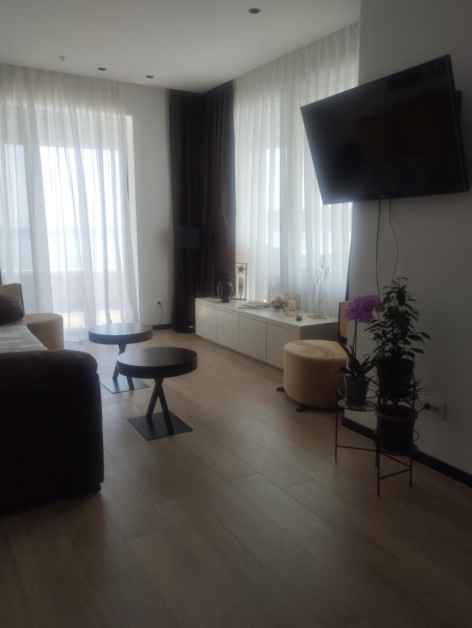 Apartment Beachfront Luxury Budva