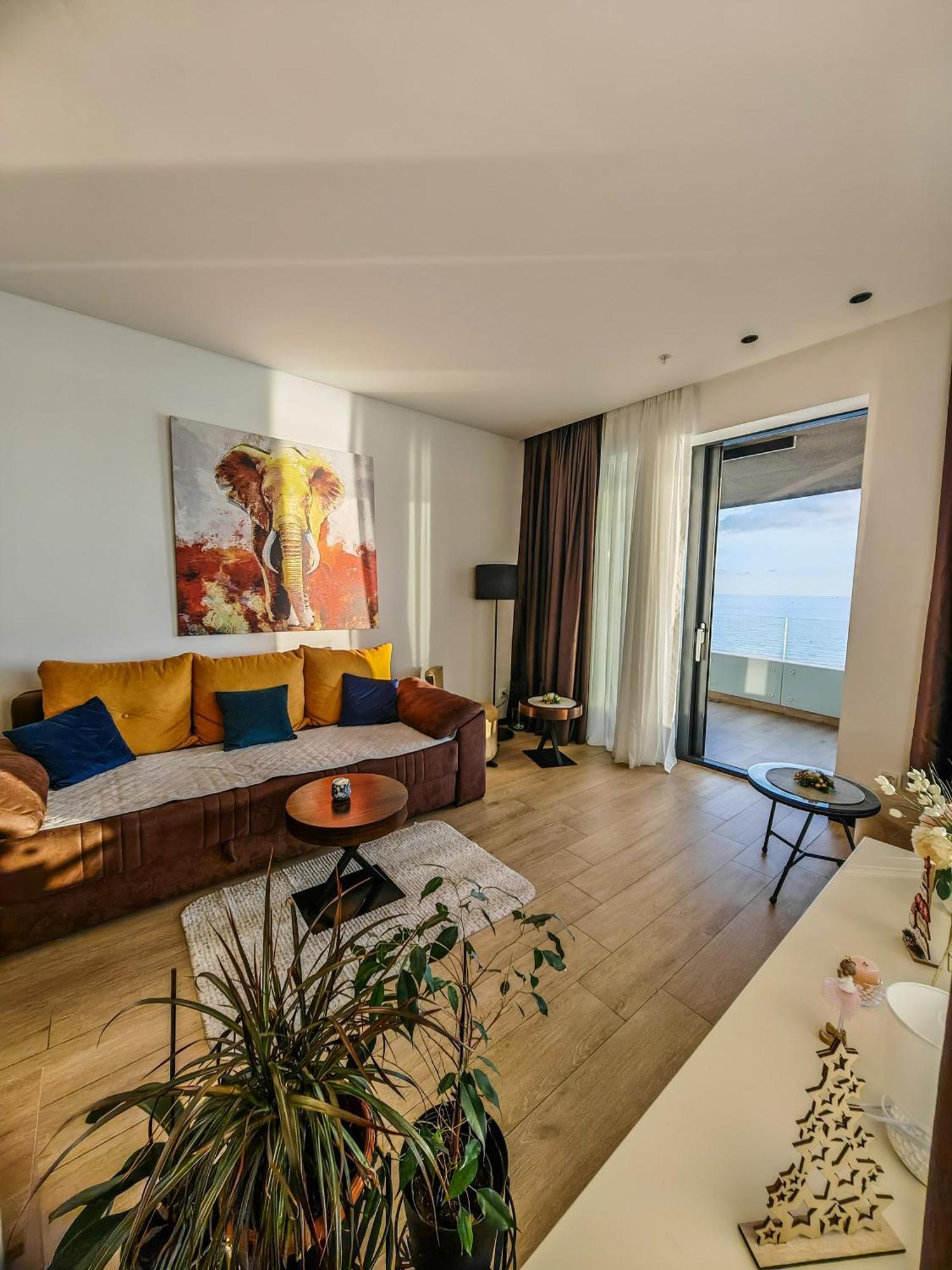 Beachfront Luxury *
